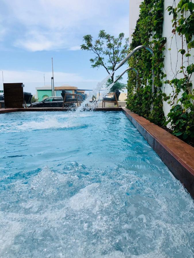 Hotel Columbia Μπελάρια-Ιτζέα Μαρίνα Εξωτερικό φωτογραφία