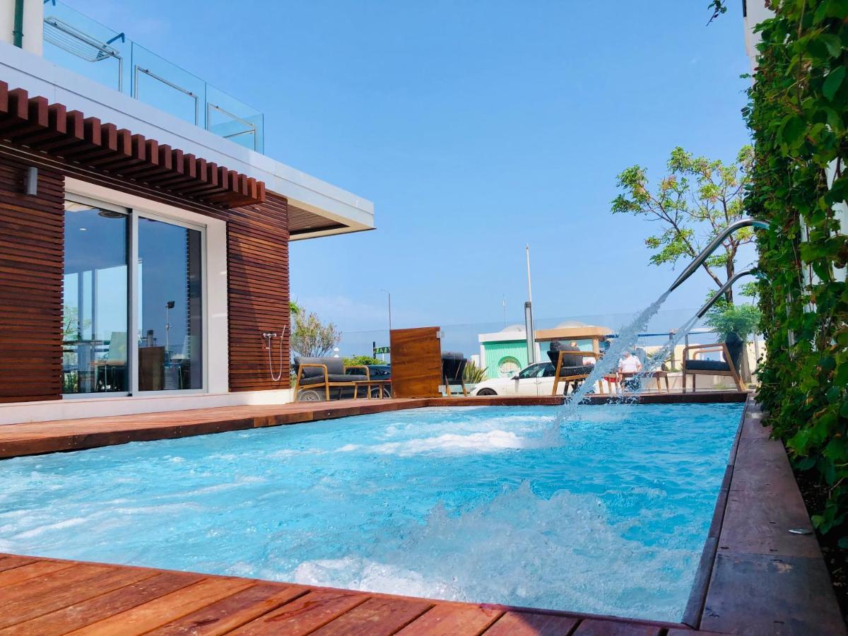 Hotel Columbia Μπελάρια-Ιτζέα Μαρίνα Εξωτερικό φωτογραφία