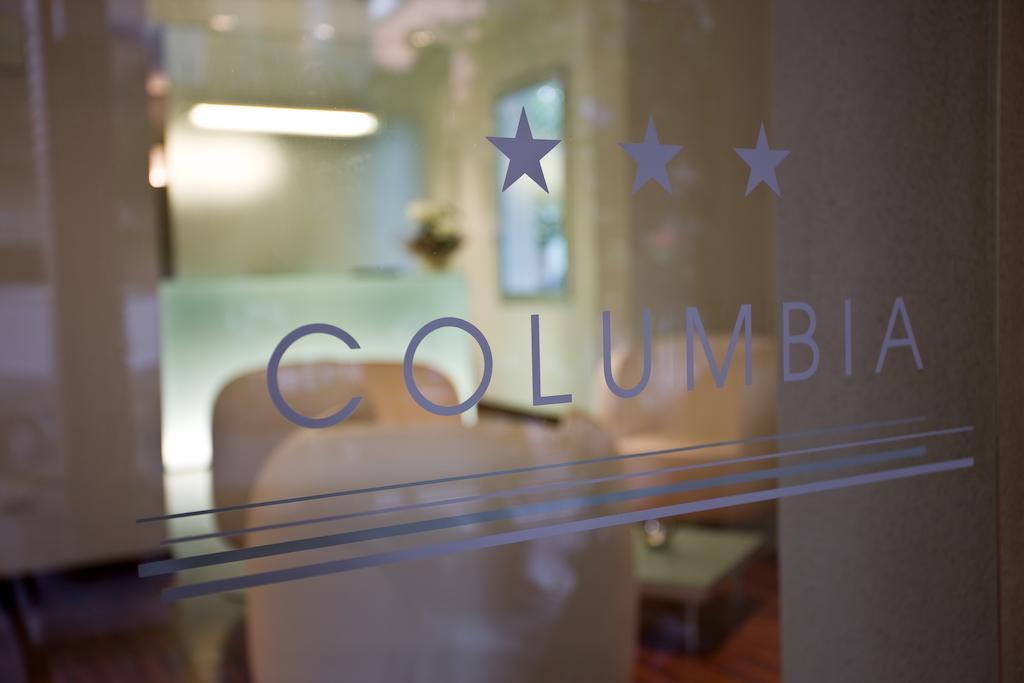 Hotel Columbia Μπελάρια-Ιτζέα Μαρίνα Εξωτερικό φωτογραφία