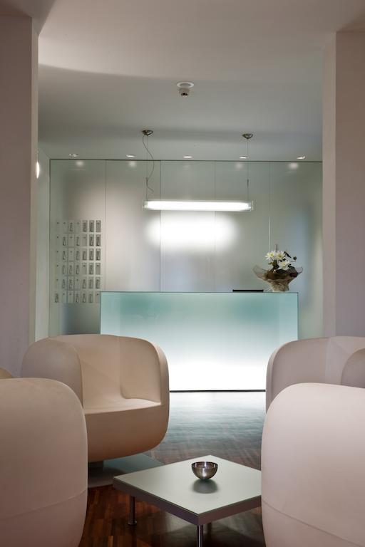 Hotel Columbia Μπελάρια-Ιτζέα Μαρίνα Εξωτερικό φωτογραφία